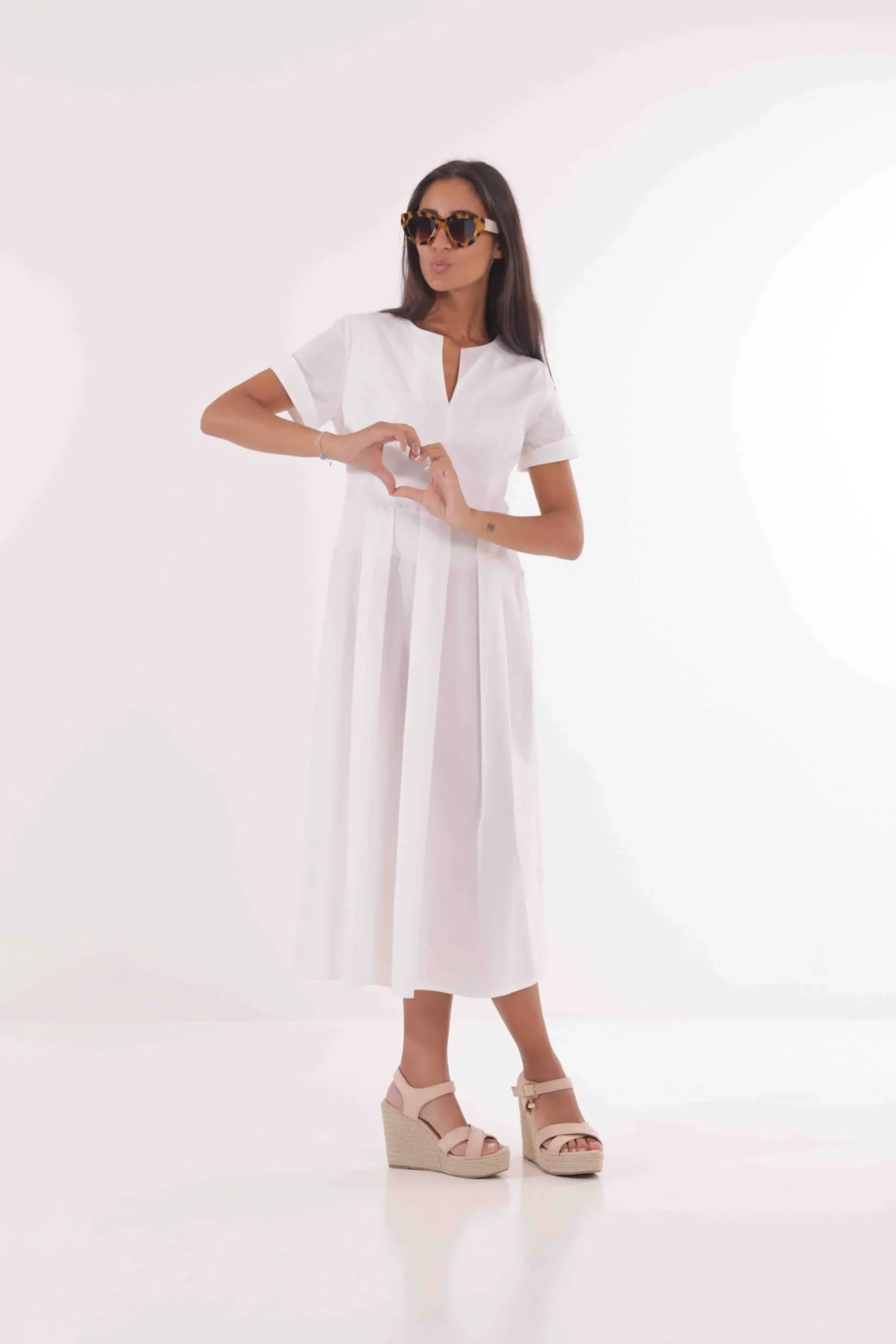 abito_longuette_in_cotone_3.webp Fashion Abito Longuette in Cotone di Mimì-Muà Donna Abiti
