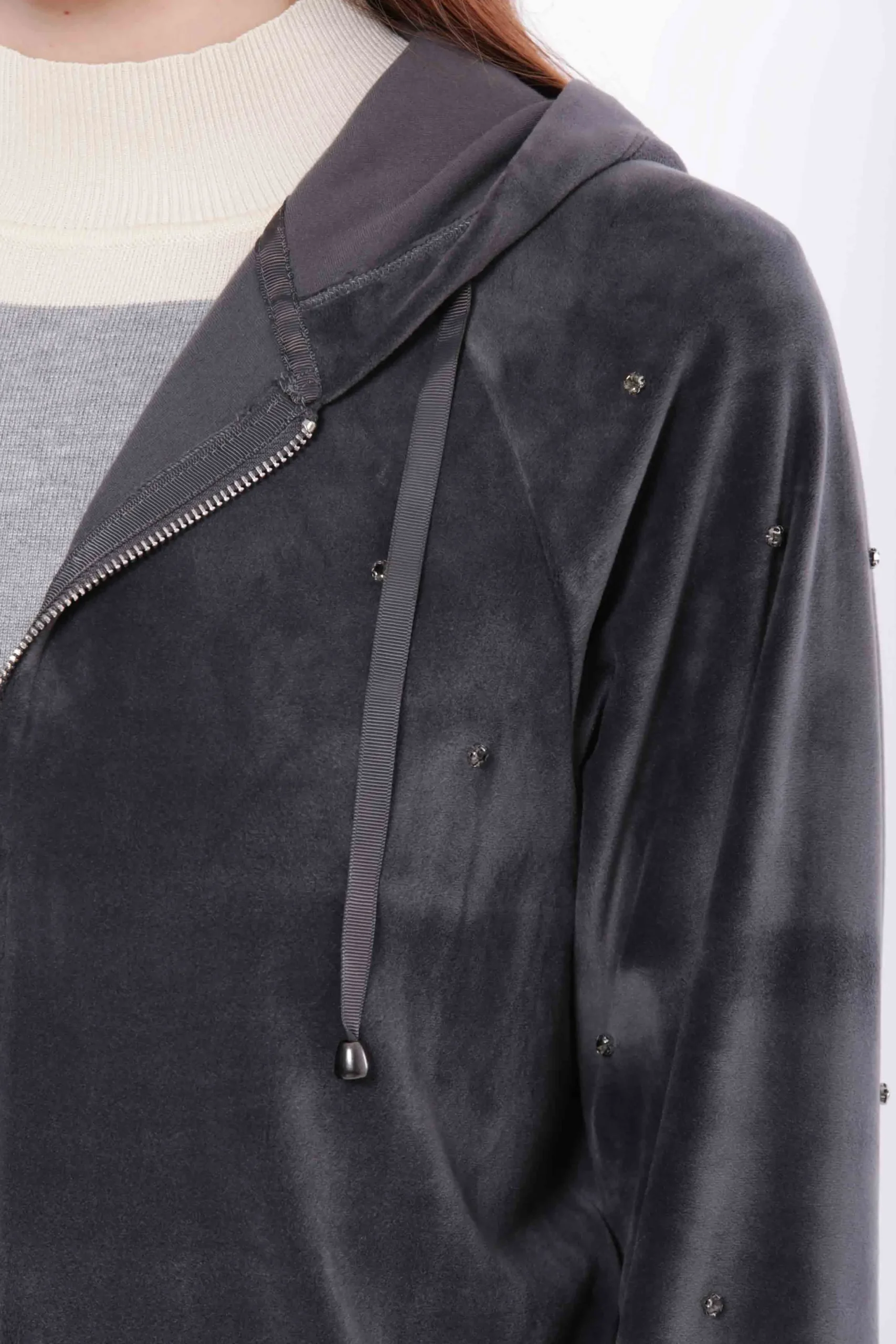 felpa_in_velluto_con_zip__3.webp Clearance Felpa in velluto con zip e strass Mimi Mua Donna Giacche