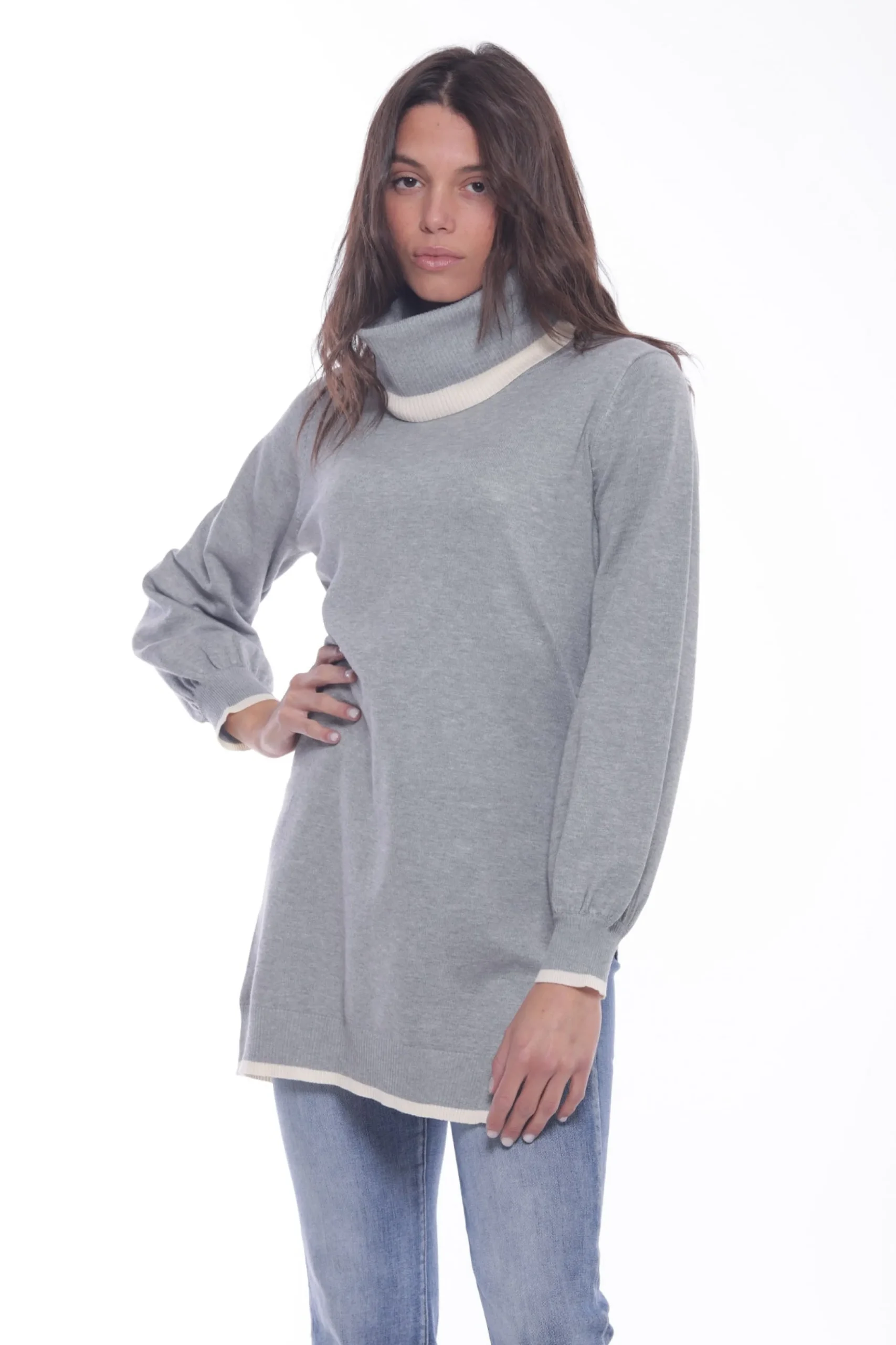 maglia_lunga_mimi_mua_con_0.webp Discount Maglia lunga Mimi Mua con collo alto avvolgente Donna Felpe