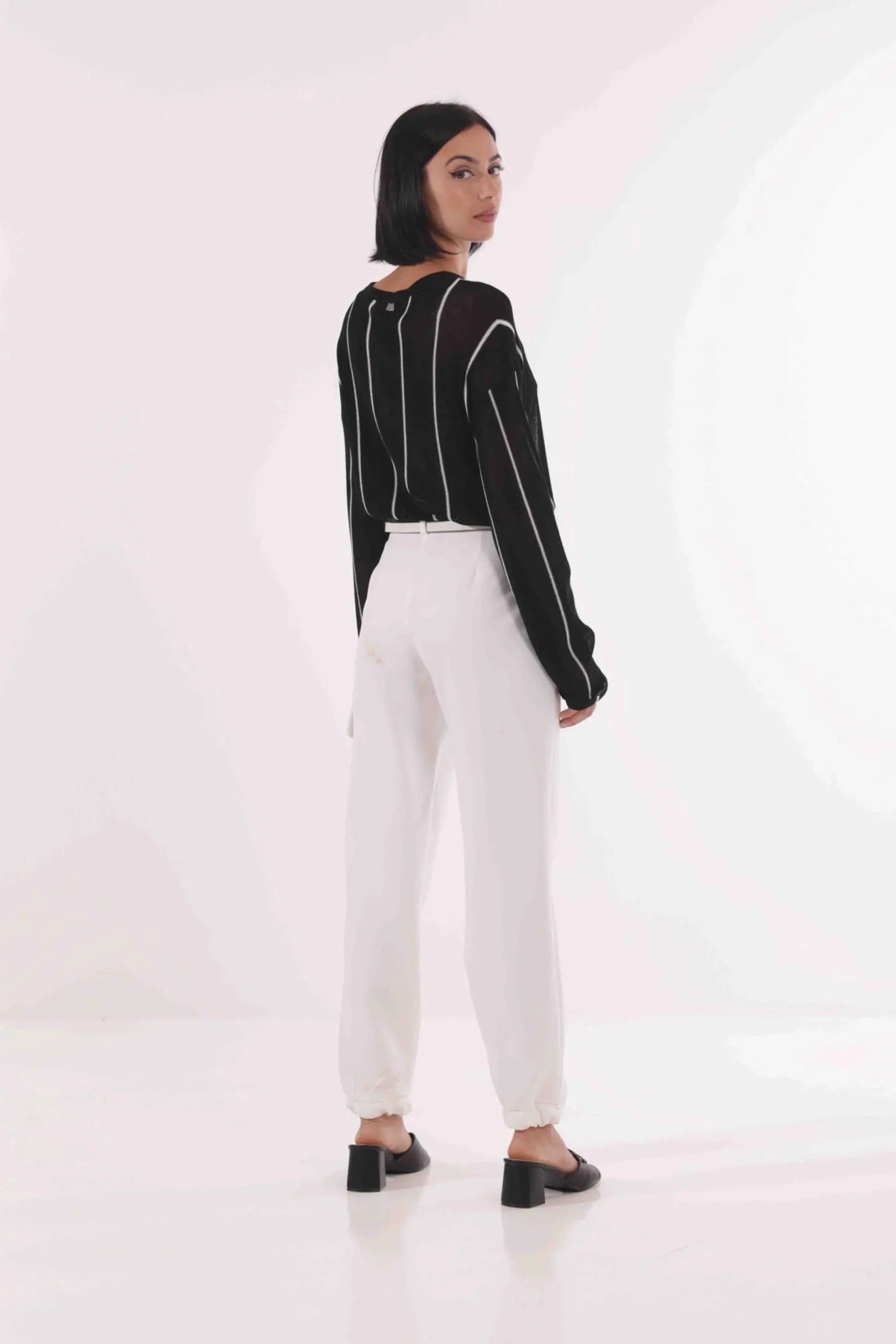 pantalone_cargo_mim_mu_da_2.webp Discount Pantalone Cargo Mimì Muà dal Design Avanguardista Donna Pantaloni