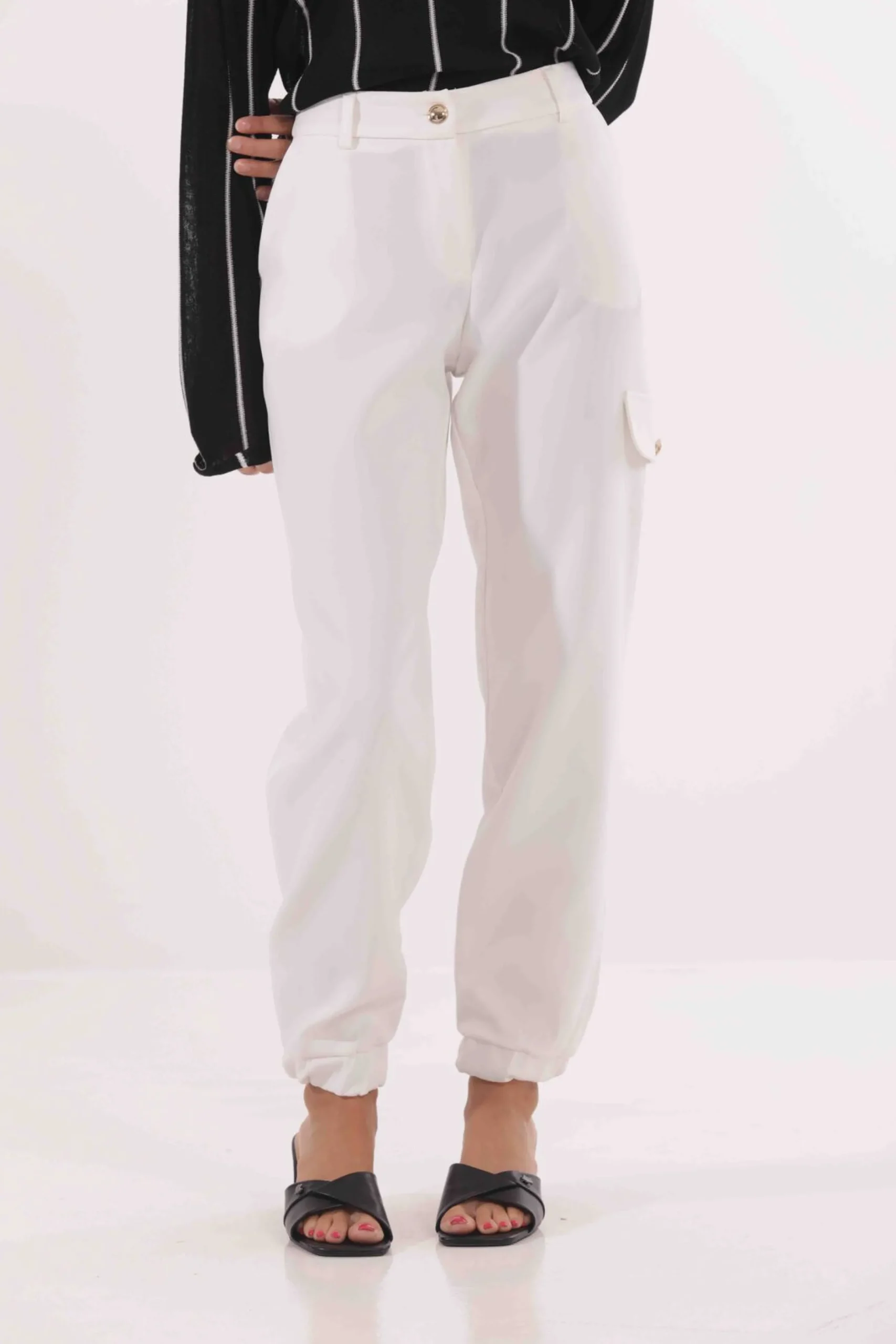 pantalone_cargo_mim_mu_da_3.webp Discount Pantalone Cargo Mimì Muà dal Design Avanguardista Donna Pantaloni