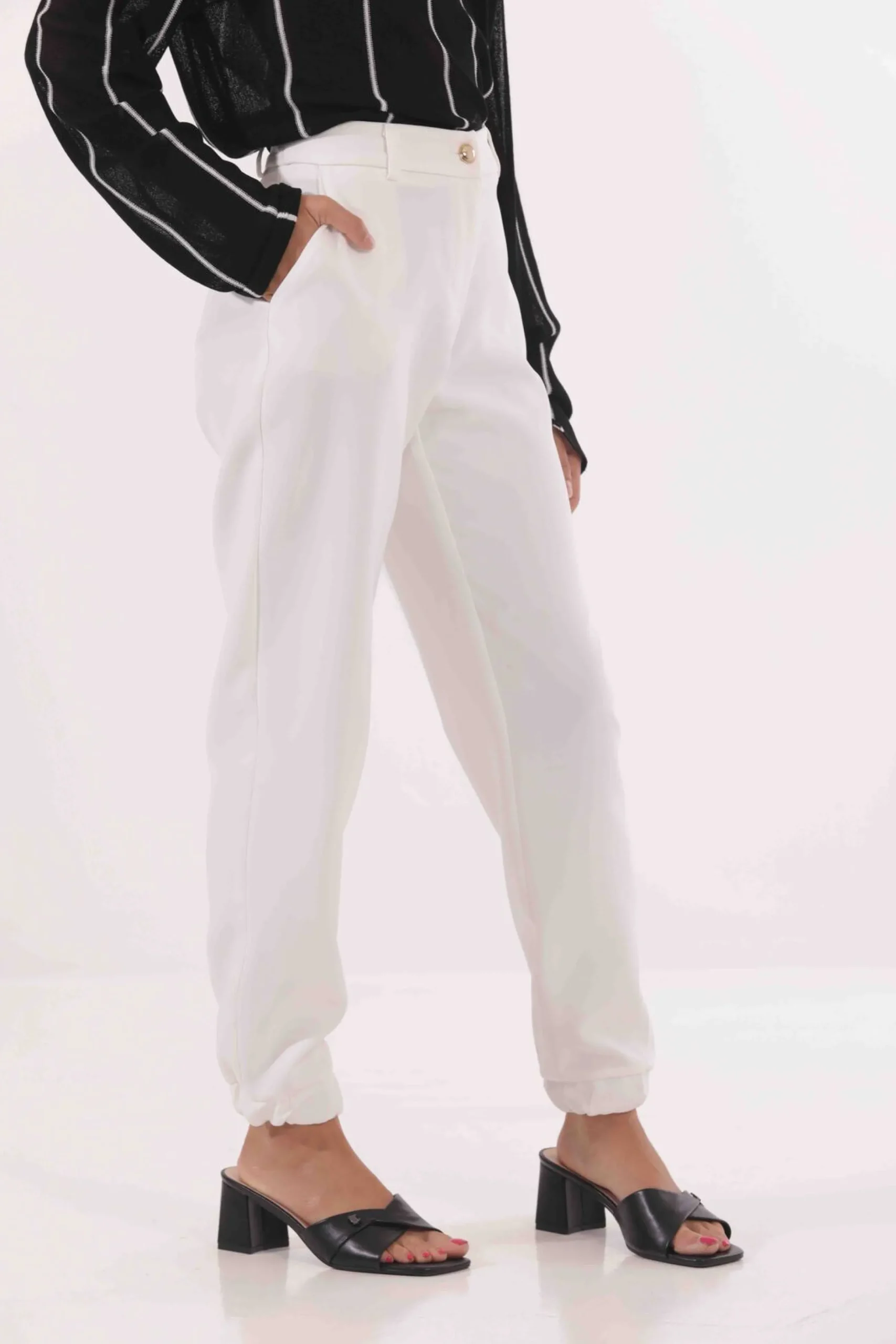 pantalone_cargo_mim_mu_da_4.webp Discount Pantalone Cargo Mimì Muà dal Design Avanguardista Donna Pantaloni