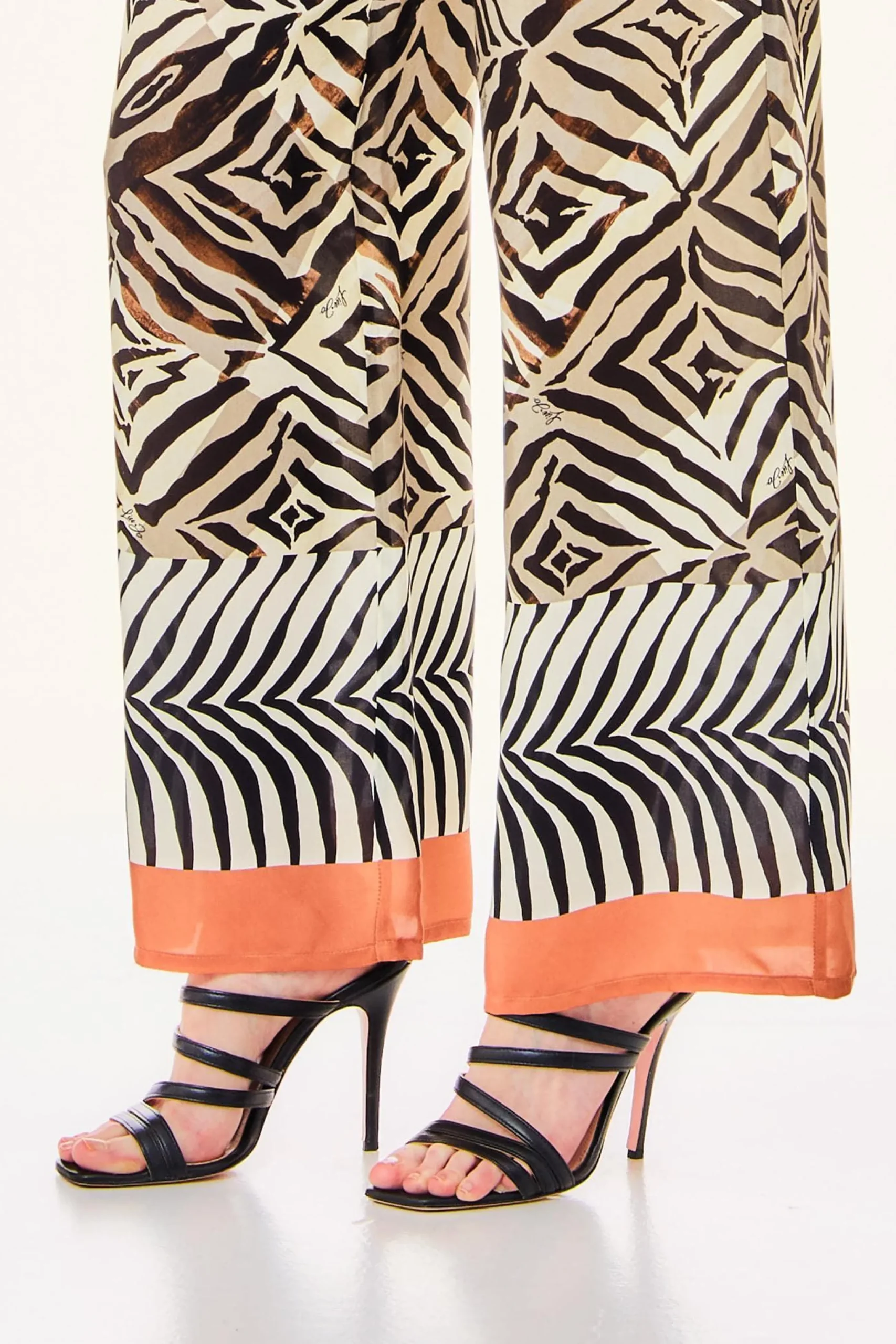 pantalone_etnic_liu_jo_2.webp Fashion Pantalone Etnic Donna Pantaloni