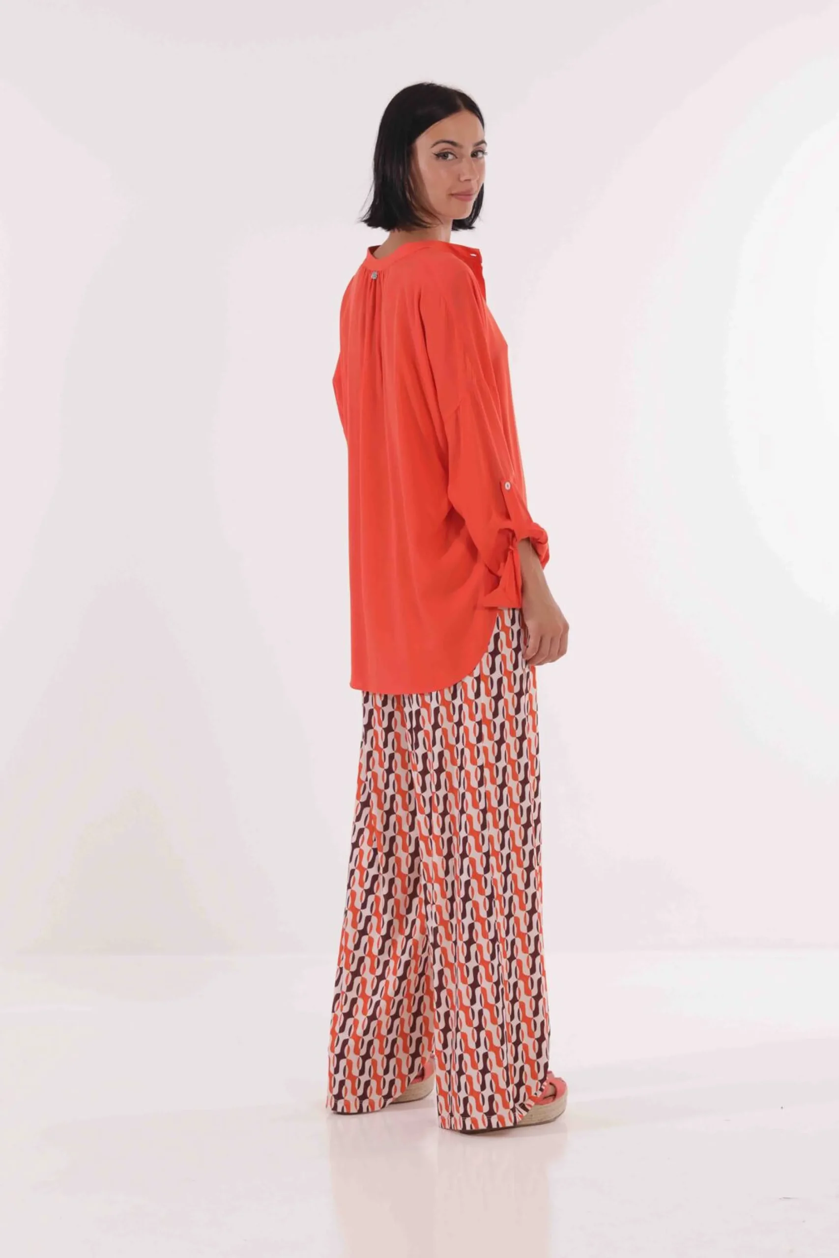 pantaloni_palazzo_elegant_4.webp Clearance Pantaloni Palazzo Eleganti Mimì Muà Donna Pantaloni