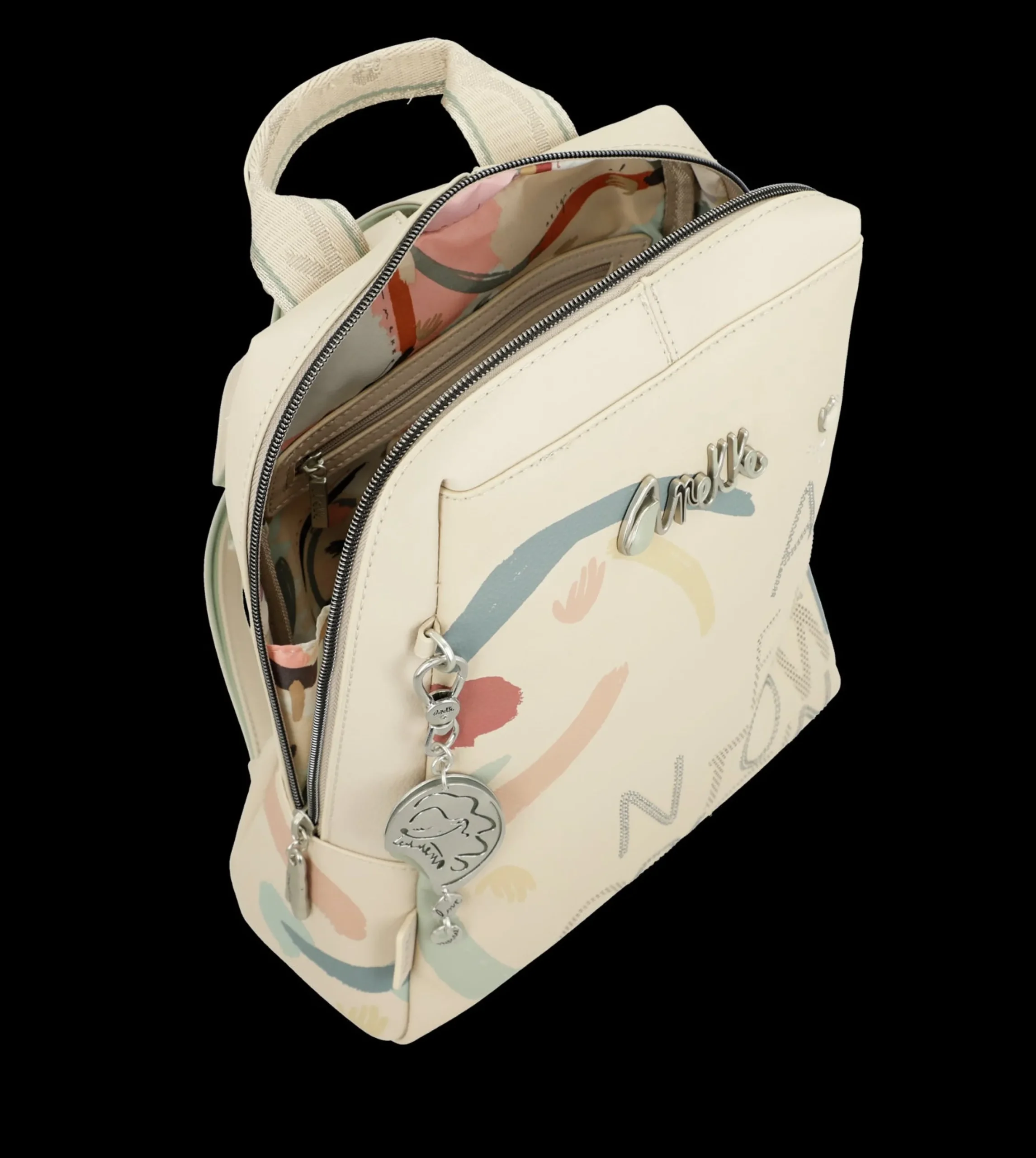 zaino_anekke_con_dettagli_3-1.webp Discount Zaino con dettagli traforati e charm decorativo Donna Zaini